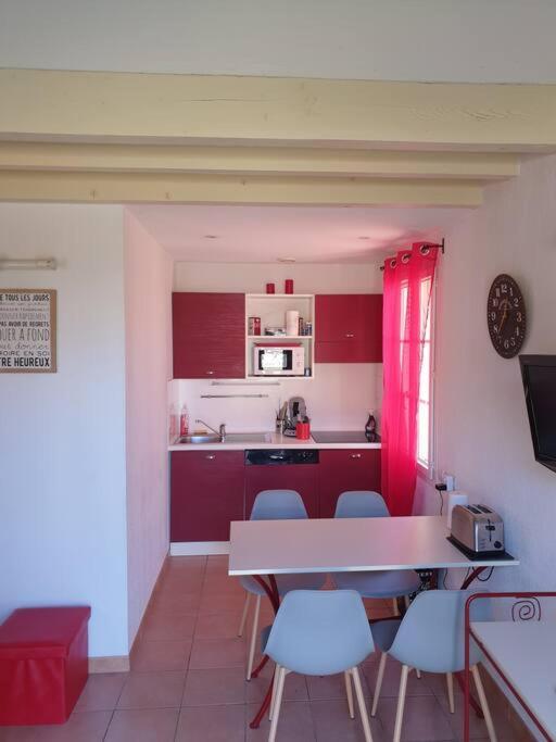 Agreable Villa En Petite Camargue 35 M2 Wifi 갈라르그-르-몽튜 외부 사진