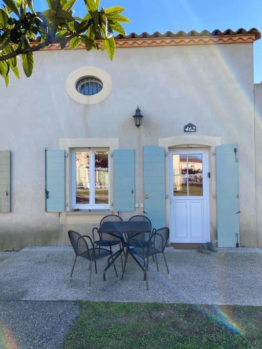 Agreable Villa En Petite Camargue 35 M2 Wifi 갈라르그-르-몽튜 외부 사진