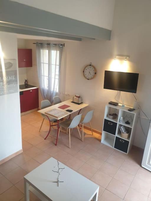 Agreable Villa En Petite Camargue 35 M2 Wifi 갈라르그-르-몽튜 외부 사진